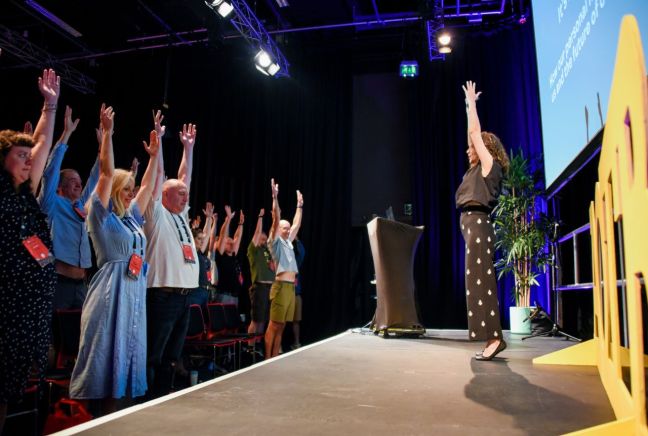 Kate Leto's warm-up exercises helped calm my nerves before my AMA