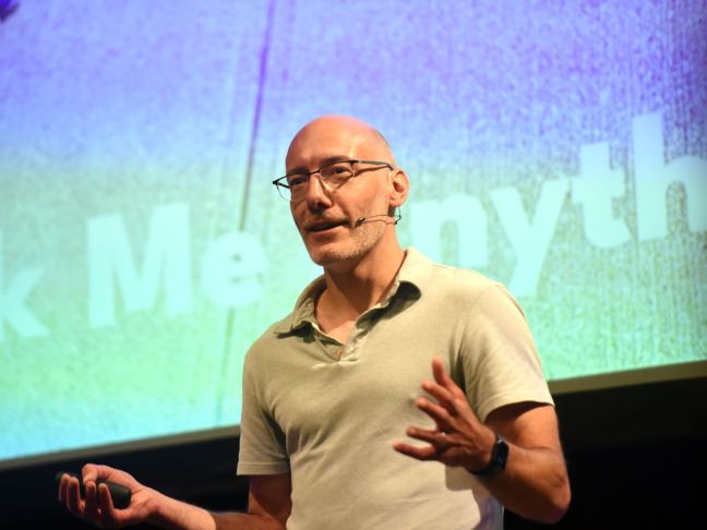 Britney Mode Engaged